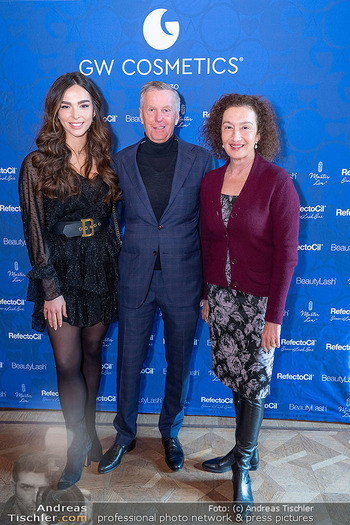 GW Cosmetics Launch-Event - Wiener Staatsoper - Di 18.02.2025 - Lili PAUL-RONCALLI, Rainer DEISENHAMMER, Konstanze BREITEBNER209