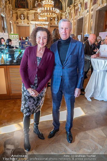 GW Cosmetics Launch-Event - Wiener Staatsoper - Di 18.02.2025 - Rainer DEISENHAMMER, Konstanze BREITEBNER211