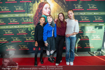 Kinopremiere ´Ein Mädchen namens Willow´ - Cineplexx Donauplex, Wien - Sa 22.02.2025 - Ava PETSCH, Anna VON SELD, Cora TRUBE, Mary TÖLLE12