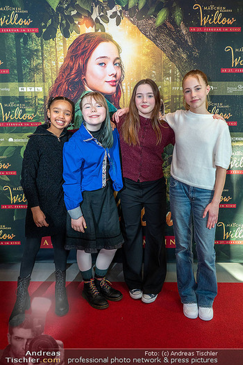 Kinopremiere ´Ein Mädchen namens Willow´ - Cineplexx Donauplex, Wien - Sa 22.02.2025 - Ava PETSCH, Anna VON SELD, Cora TRUBE, Mary TÖLLE14