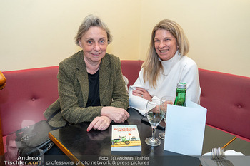 Buchpräsentation Nadia Weiss - Cafe Engländer, Wien - Mo 07.04.2025 - 17
