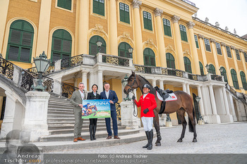 Fototermin Longines Champions Tour - Schloss Schönbrunn, Wien - Di 08.04.2025 - Sonja KLIMA, Klaus PANHOLZER, Gerd KOCH, Markus SAURUGG40