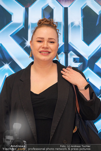 Premiere ´Rock of Ages´ - Stadthalle, Wien - Sa 19.04.2025 - Stella KRANNER (Portrait)9