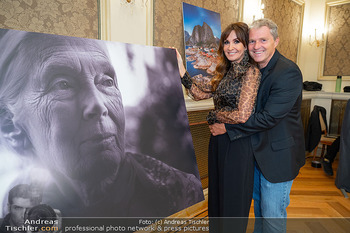 Ausstellungseröffnung ´Jane´ - Grand Hotel Wien - Di 22.04.2025 - Manfred und Nelly BAUMANN8