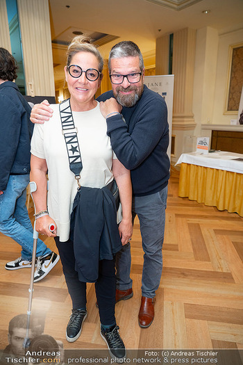 Ausstellungseröffnung ´Jane´ - Grand Hotel Wien - Di 22.04.2025 - Monica WEINZETTL, Gerold RUDLE20