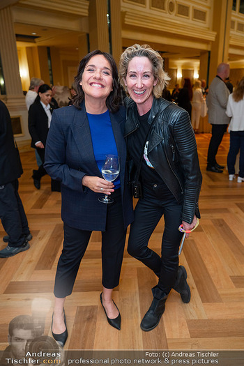 Ausstellungseröffnung ´Jane´ - Grand Hotel Wien - Di 22.04.2025 - Eva PÖLZL, Kati BELLOWITSCH25