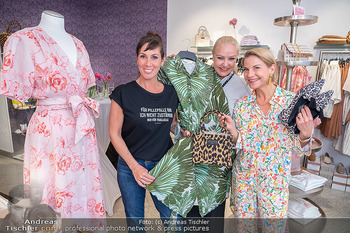 Promishopping - Lila Portal, Baden - Mi 23.04.2025 - Adriana ZARTL, Verena SCHEITZ, Kristina SPRENGER11