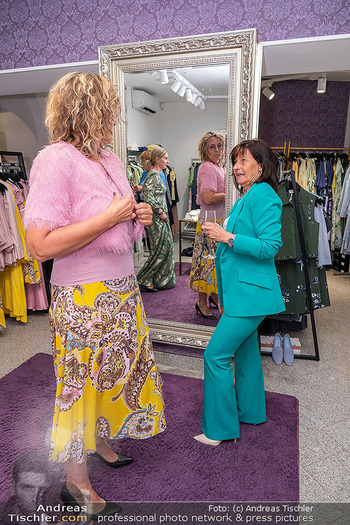 Promishopping - Lila Portal, Baden - Mi 23.04.2025 - 72