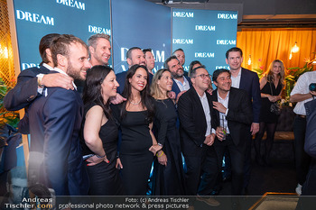 Dream Vienna Opening - Hannelore Bar, Wien - Mo 28.04.2025 - Teamfoto mit Sebastian KURZ38