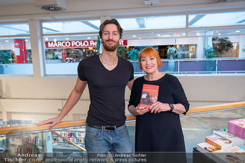 Chris Lohner Buchpräsentation - Thalia Wien Mitte - Di 29.04.2025 - 3