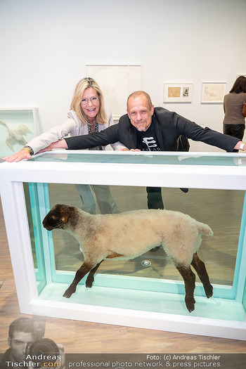 Damien Hirst Ausstellungseröffnung - Albertina Modern, Wien - Di 06.05.2025 - Gery KESZLER, Petra WRABETZ31