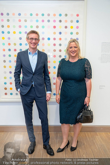 Damien Hirst Ausstellungseröffnung - Albertina Modern, Wien - Di 06.05.2025 - Ralph GLEIS, Lindsay SKOLL33
