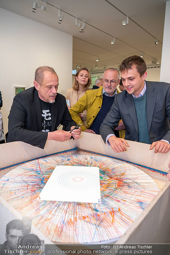 Damien Hirst Ausstellungseröffnung - Albertina Modern, Wien - Di 06.05.2025 - 59