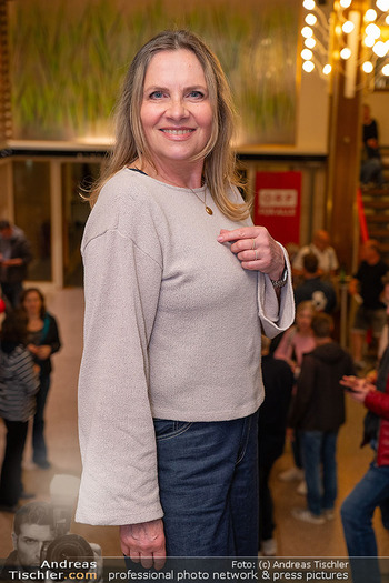 Kinopremiere ´Nebelkind´ - Gartenbaukino Wien - Mi 07.05.2025 - Susanne MICHEL (Portrait)5