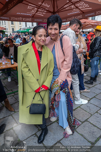 Bierfest - Am Hof, Wien - Do 08.05.2025 - Caroline ATHANASIADIS, Andrea HÄNDLER40