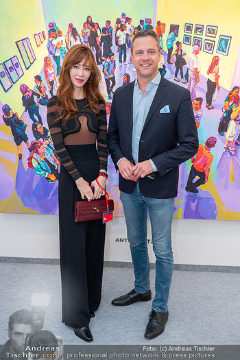 Art Austria Opening - MQ Ovalhalle, Wien - Do 08.05.2025 - Johann GUDENUS, Wei QUIAN12
