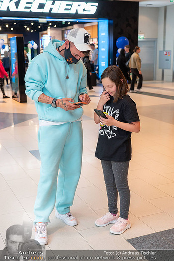 Influencer Meet & Greet - Shopping City Seiersberg, Graz - Fr 09.05.2025 - Tise.custom mit Fan139