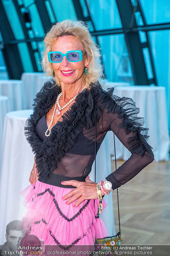 Dancer against Cancer Ball 2025 - Hofburg, Wien - Sa 10.05.2025 - Maria LAHR (Portrait)99