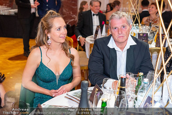Dancer against Cancer Ball 2025 - Hofburg, Wien - Sa 10.05.2025 - Amber MARSHALL, Manfred BAUMANN103