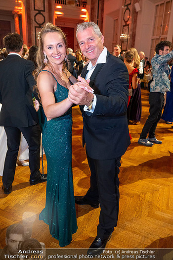 Dancer against Cancer Ball 2025 - Hofburg, Wien - Sa 10.05.2025 - Amber MARSHALL, Manfred BAUMANN244