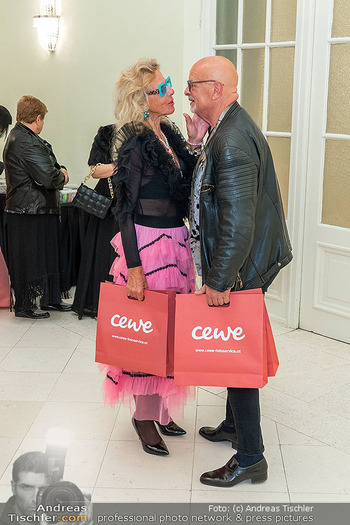 Dancer against Cancer Ball 2025 - Hofburg, Wien - Sa 10.05.2025 - Maria LAHR, Gary LUX454