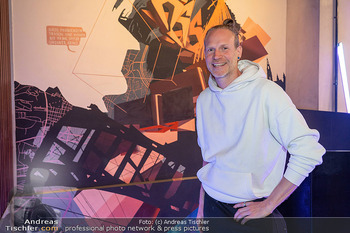 Cupra Opening - Cupra City Garage, Wien - Do 15.05.2025 - Chris PRINCIC17