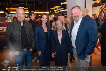 Cupra Opening - Cupra City Garage, Wien - Do 15.05.2025 - Markus HAUPT, Krystyna SCHREIBER, Aurora Mejia ERRASQUIN, Wolfga43