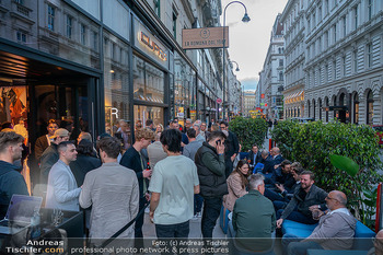 Cupra Opening - Cupra City Garage, Wien - Do 15.05.2025 - 65