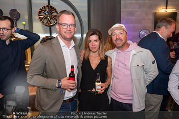 Cupra Opening - Cupra City Garage, Wien - Do 15.05.2025 - 66