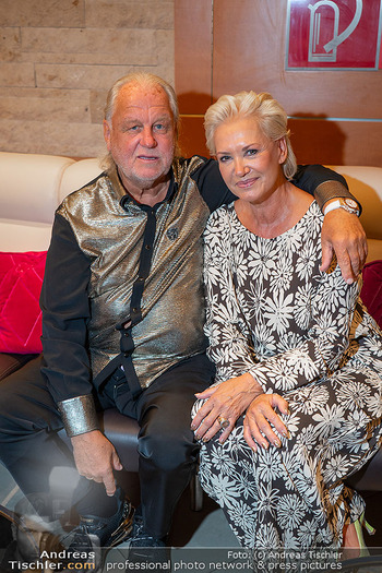 Promikochen - Vitalhotel Bad Radkersburg - Sa 17.05.2025 - Hannes KARTNIG mit Claudia16