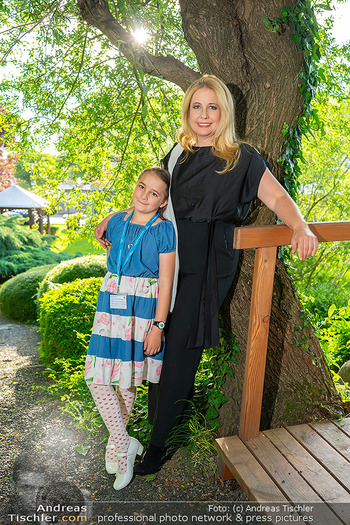 Promikochen - Vitalhotel Bad Radkersburg - Sa 17.05.2025 - Iva SCHELL mit Tochter Viktoria Victoria97