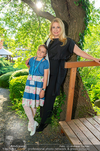 Promikochen - Vitalhotel Bad Radkersburg - Sa 17.05.2025 - Iva SCHELL mit Tochter Viktoria Victoria98