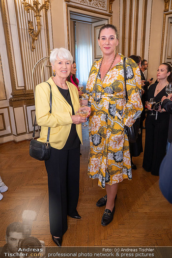 Giorgio Armani Empfang - Italienische Botschaft, Wien - Di 20.05.2025 - Prinzessin Francesca Riario Sforza SCHWARZENBERG, Maria Rauch-KA106