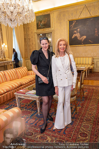 Giorgio Armani Empfang - Italienische Botschaft, Wien - Di 20.05.2025 - Anelia PESCHEV, Elisabeth HIMMER-HIRNIGEL154