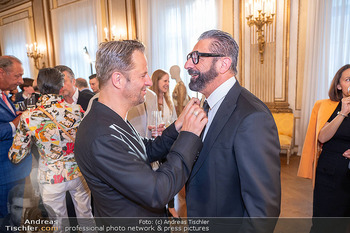 Giorgio Armani Empfang - Italienische Botschaft, Wien - Di 20.05.2025 - Philipp HOCHMAIR, Mauro MALOBERTI158