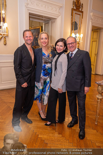 Giorgio Armani Empfang - Italienische Botschaft, Wien - Di 20.05.2025 - Lilian KLEBOW, Giovanni PUGLIESE, Debora LEPRE, Philipp HOCHMAIR166