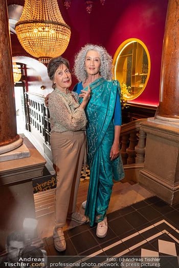 Rosenburg Medienevent - Hotel Josefine, Wien - Mi 21.05.2025 - Dany SIGEL, Konstanze BREITEBNER3