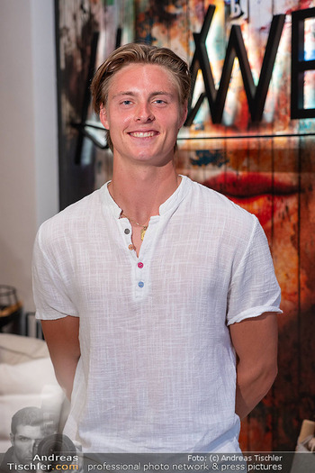 25-Jahresfeier - Leo Schulmeister Store - Do 22.05.2025 - Diego LAPORTA (Portrait)63