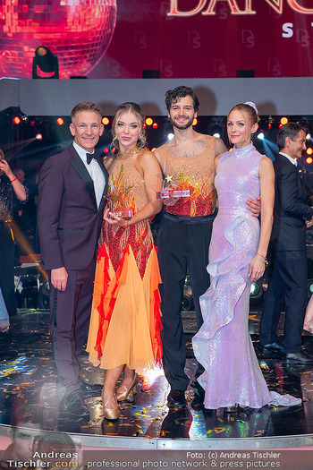 Dancing Stars Finale - ORF Zentrum, Wien - Fr 23.05.2025 - Sieger Aaron KARL, Kateryna MIZERA, Andi KNOLL, M WEICHSELBRAUN17