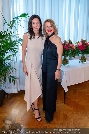 Minerva Awards 2025 - Rathaus, Wien - So 25.05.2025 - Nadia WEISS, Michaela ERNST40