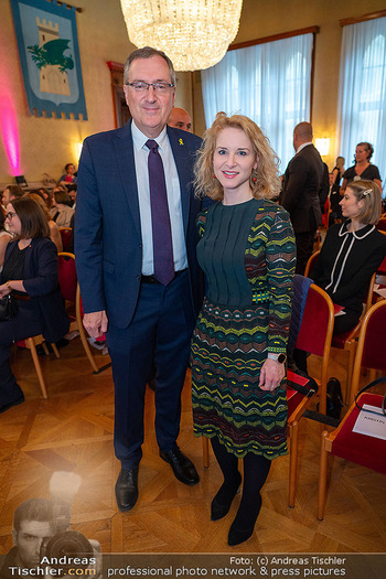 Minerva Awards 2025 - Rathaus, Wien - So 25.05.2025 - Eva-Maria HOLZLEITNER, David ROET83