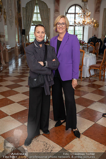 AmfAR PK - Schloss Leopoldskron, Salzburg - Di 27.05.2025 - Arabel VON KARAJAN, Birgit FENDERL2
