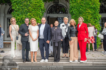 AmfAR PK - Schloss Leopoldskron, Salzburg - Di 27.05.2025 - Gery KESZLER mit Damenkomitee60