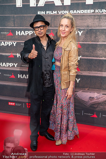 Kinopremire ´Happy´ - Urania Kino, Wien - Di 27.05.2025 - Lilian KLEBOW, Sandeep KUMAR30