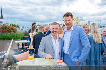 Sun AG Cocktail Empfang - Rosewood Hotel Rooftop Bar - Mo 02.06.2025 - Markus HOFMANN, Toni KLEIN24