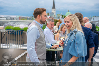 Sun AG Cocktail Empfang - Rosewood Hotel Rooftop Bar - Mo 02.06.2025 - 79
