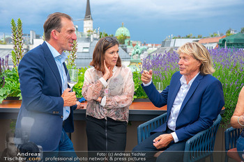 Sun AG Cocktail Empfang - Rosewood Hotel Rooftop Bar - Mo 02.06.2025 - 111