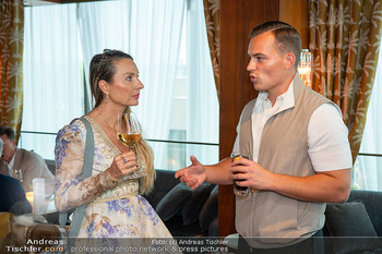 Sun AG Cocktail Empfang - Rosewood Hotel Rooftop Bar - Mo 02.06.2025 - 144