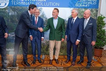 Austrian World Summig AWS Klimagifpel - Hofburg, Wien - Di 03.06.2025 - Gruppenfoto SCHWARZENEGGER, HOEKSTRA, VAN DER BELLEN, BLAIR, STO42