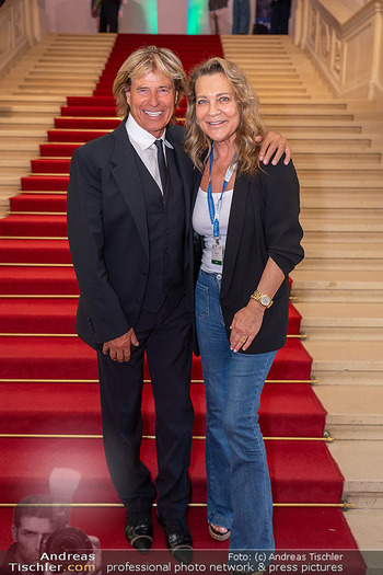 Austrian World Summig AWS Klimagifpel - Hofburg, Wien - Di 03.06.2025 - Hansi und Romana HINTERSEER258